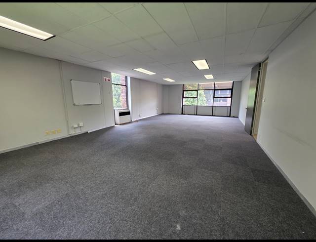 529M² OFFICE TO LET IN ORMONDE